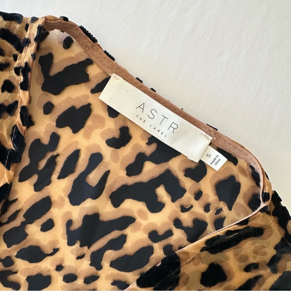 ASTR the Label Nikita Burnout Leopard Print Long Sleeve Ruched Mini Dress Small - Picture 15 of 16